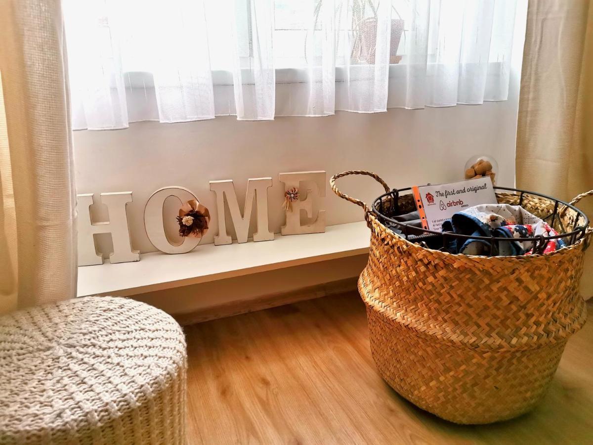 Cozyhome The Castle Apartment - Spacious, Quiet, High Ceiling 布拉迪斯拉发 外观 照片
